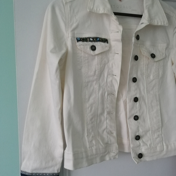 ESQUALO Jean Jacket with Sparkling Accents - Picture 4 of 10